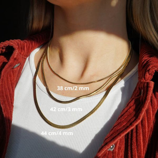 Sasha Snake Necklace