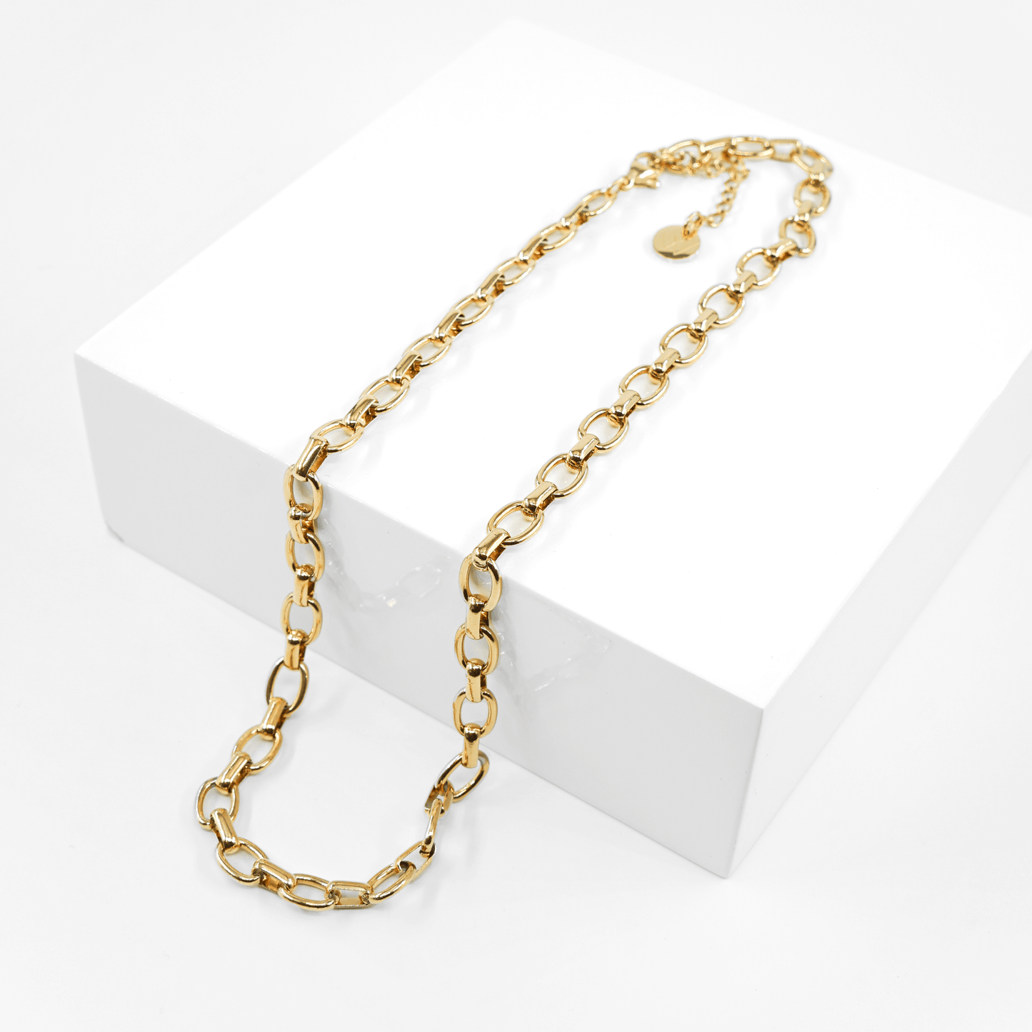 Daisy Chain Necklace