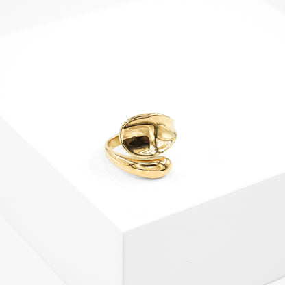 Norah Ring