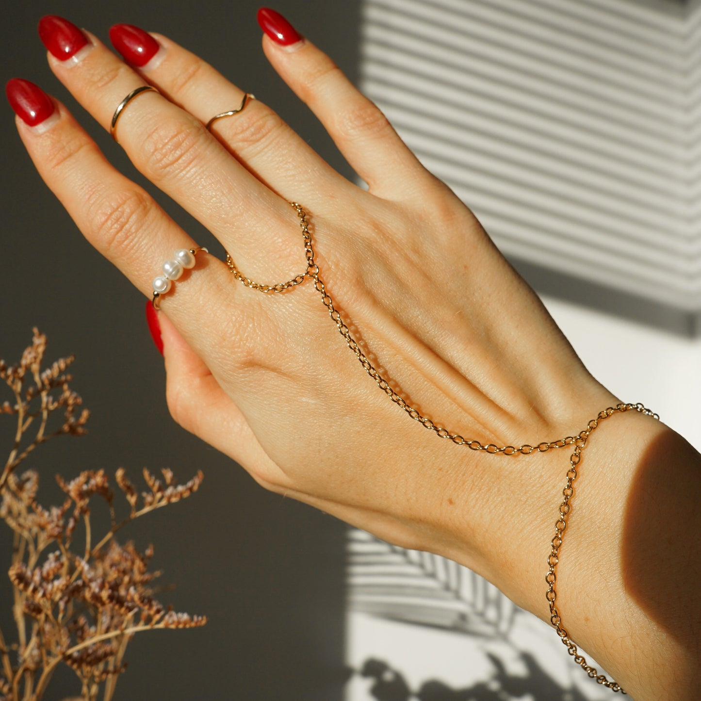 Holly Hand Chain