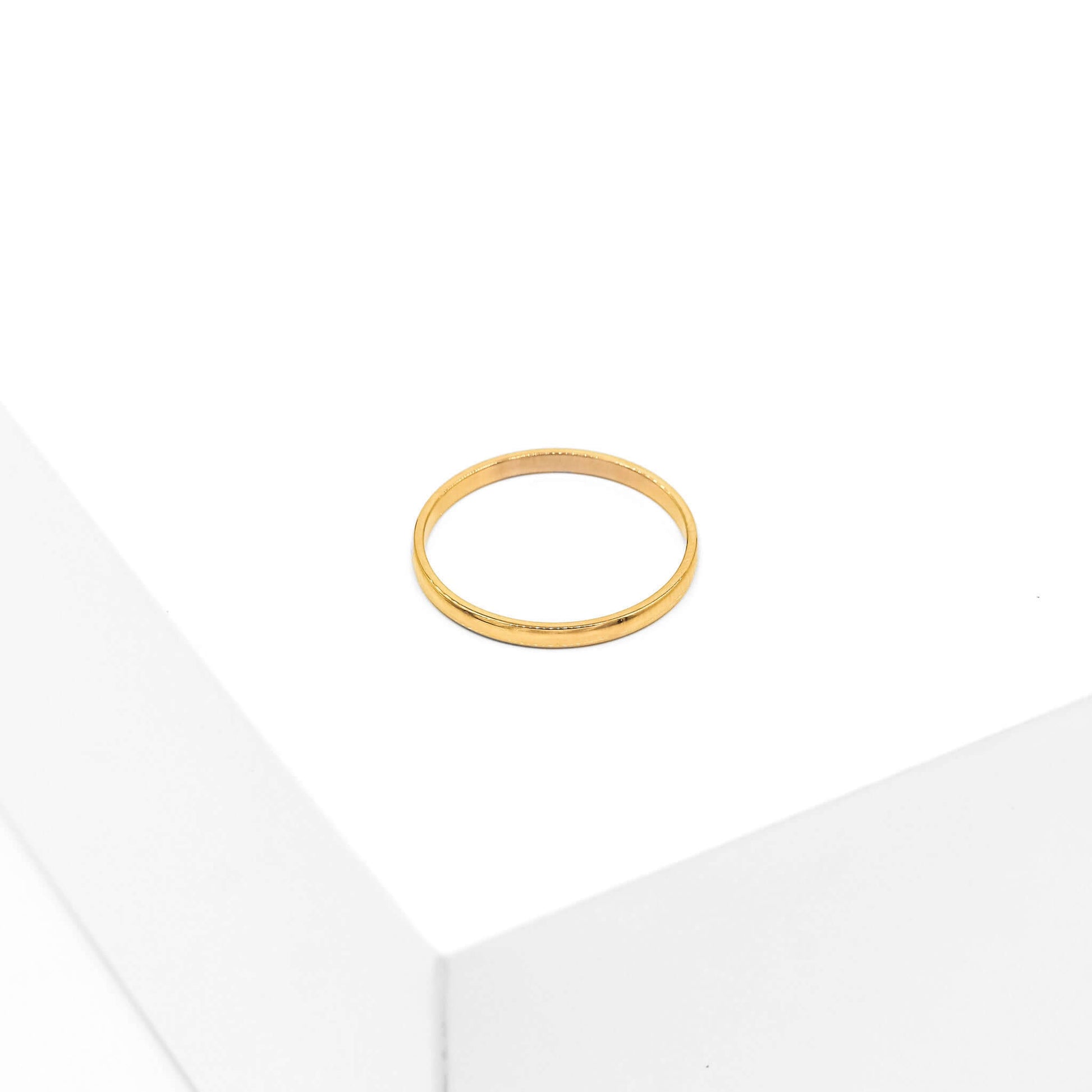 Lydia Ring - Minimalistinen kullattu sormus - Jewelbox